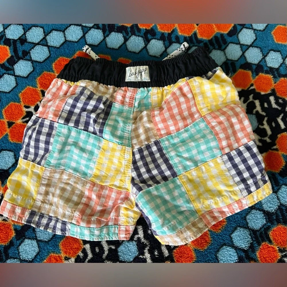 Gap Baby Boy Swim Trunks checkered - Picture 2 of 3